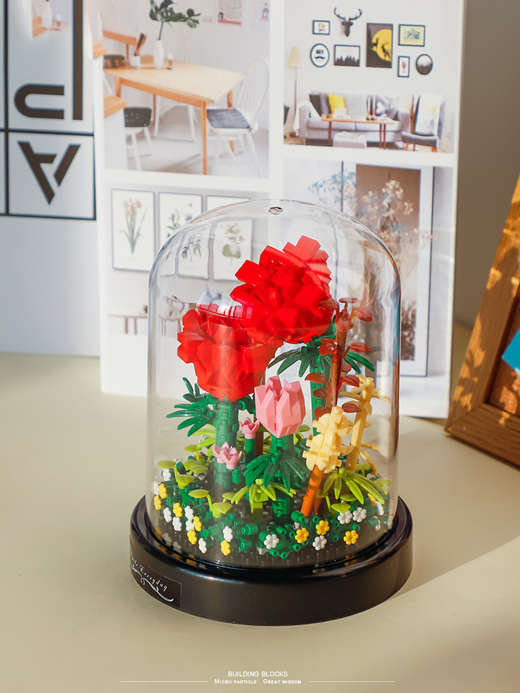 เลโก้นาโน Red Rose and Display Box(ต้นกุหลาบแดงพร้อมโคมครอบ) Size Jumbo