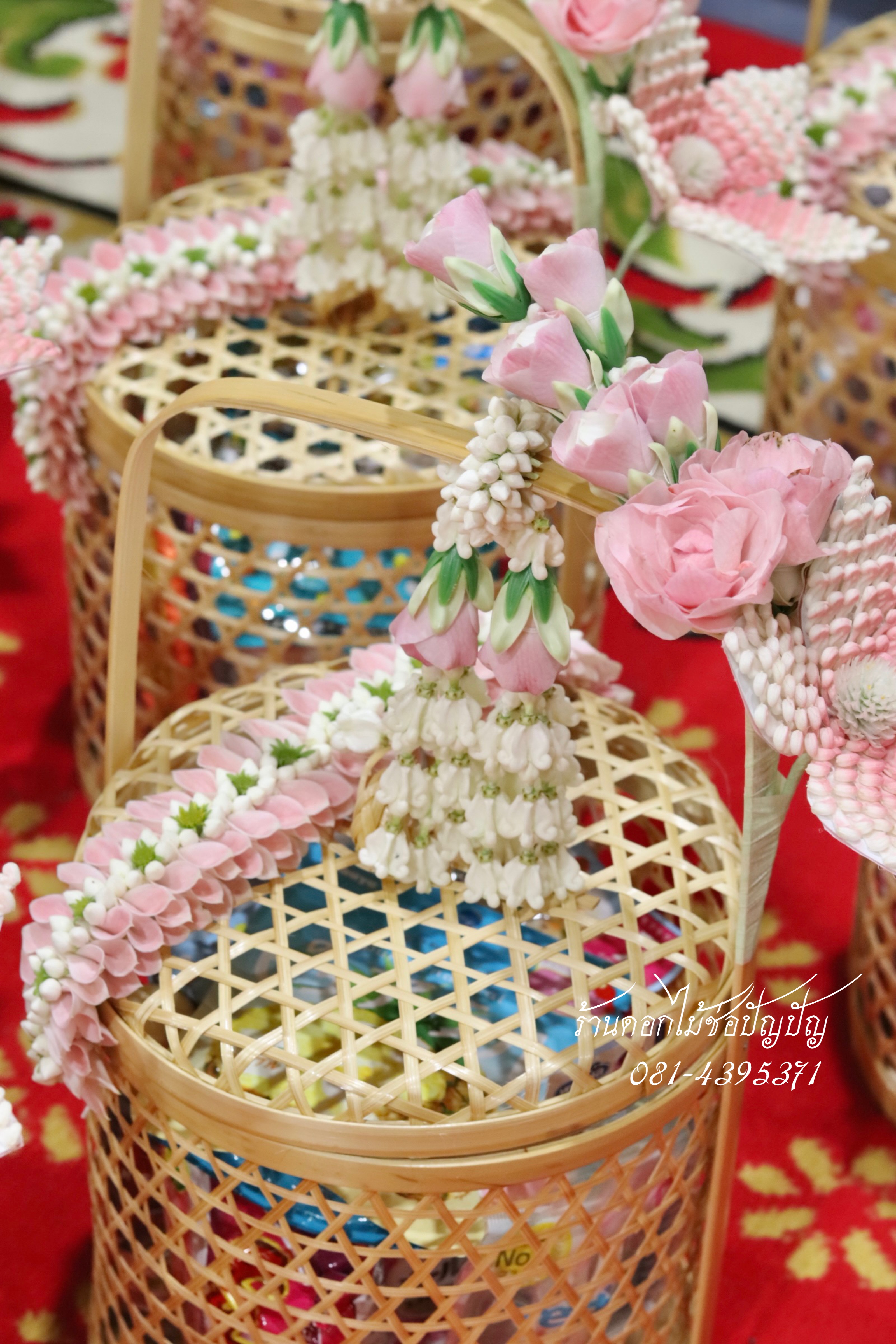 ชะลอมสังฆทาน (ดอกไม้สด)
