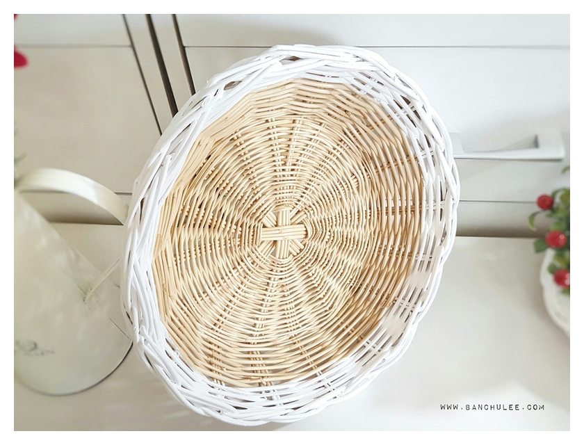 Round Wicker Tray ถาดสาน ทรงกลม ทาสีขอบด้วยสีขาว