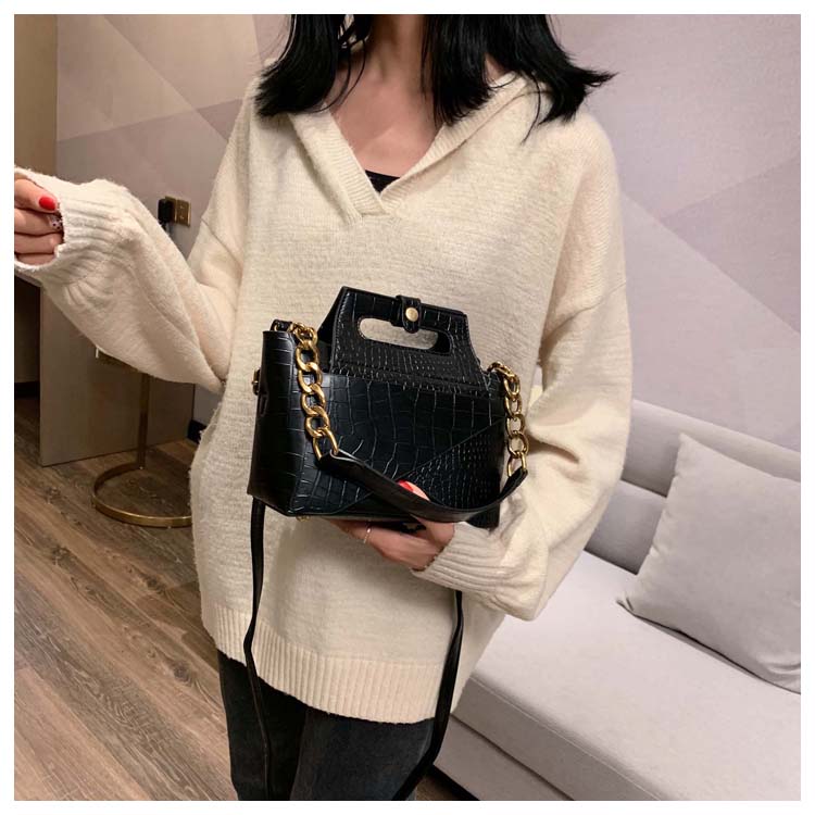 สินค้าพรีออเดอร์ กระเป๋าแฟชั่นสวยหรู มี 5 สี รหัส PO-BAG-034