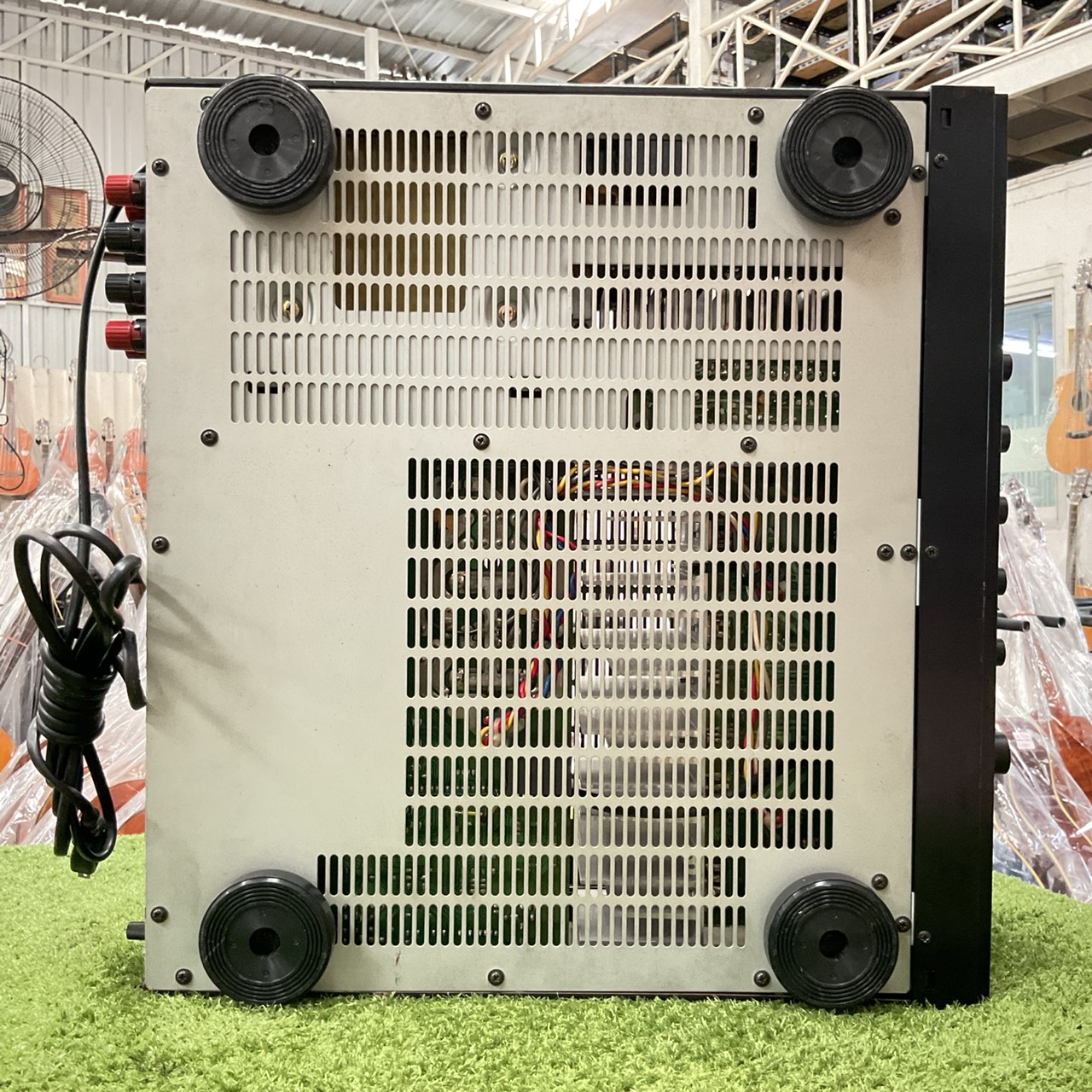 เครื่องขยายเสียง NEC : AV-7000D สินค้าไม่พร้อมใช้งาน (ต้องซ่อม)