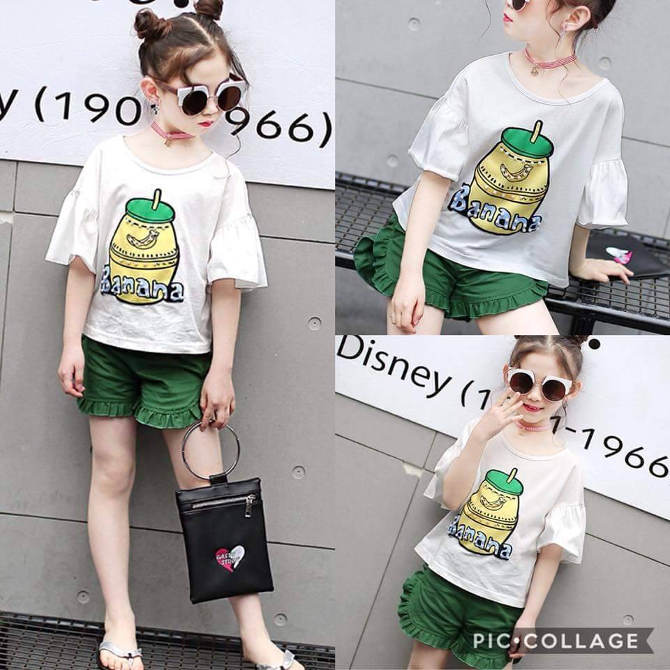 เซ็ตเสื้อแขนสั้นสีขาว+กางเกงขาสั้นสีเขียว
