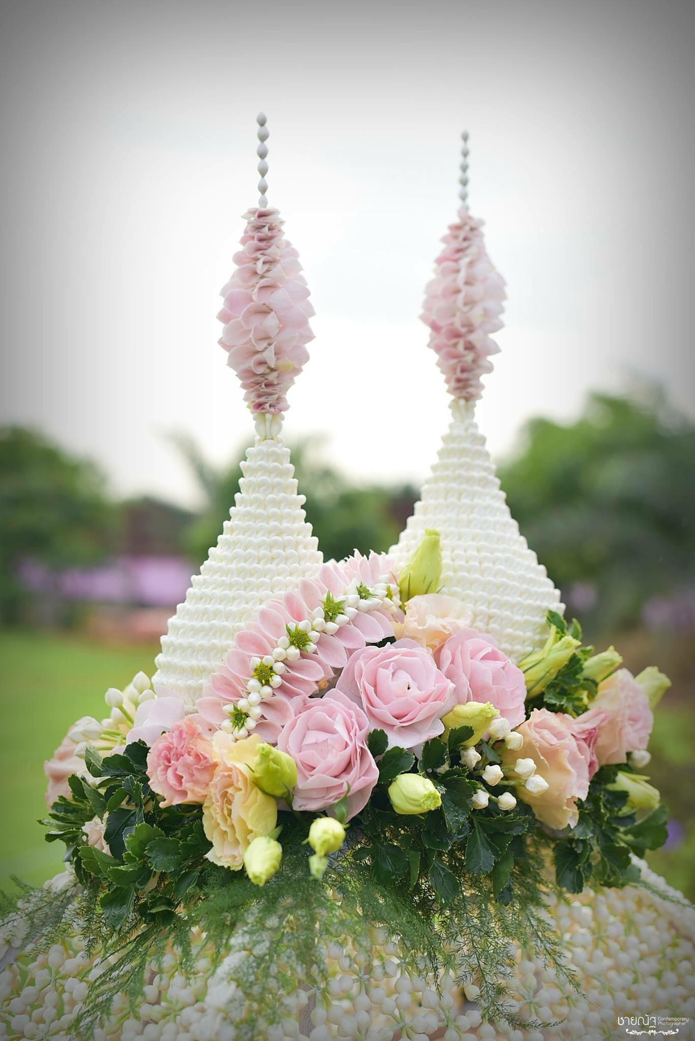 ที่คลุมผ้าไตรดอกไม้สด สีชมพู (ส่งงานอ.บางปะอิน จ.พระนครศรีอยุธยา)1-2กค60