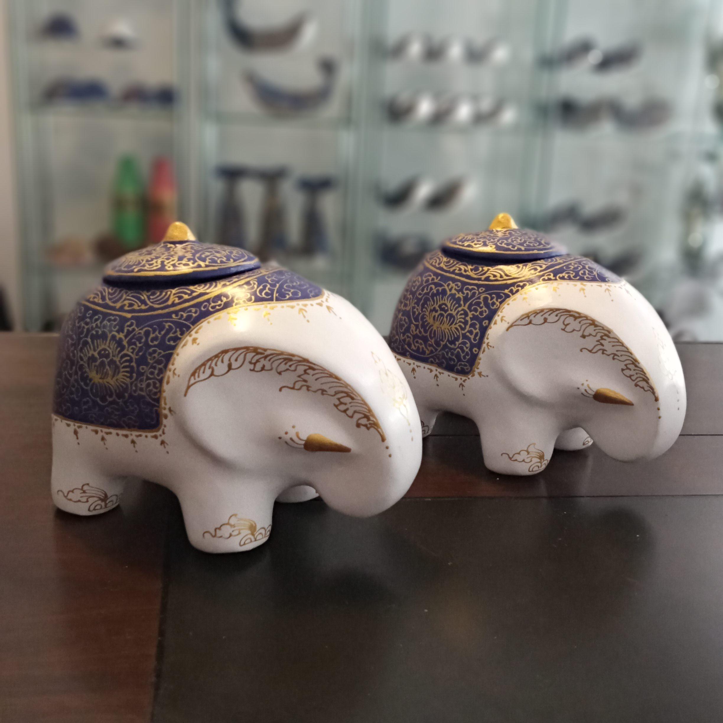 ช้างใส่เครื่องประดับ Size M