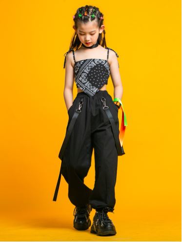 ชุดเต้น ฮิปฮอป เสื้อสามเหลี่ยม+กางเกงขายาวสีดำ
