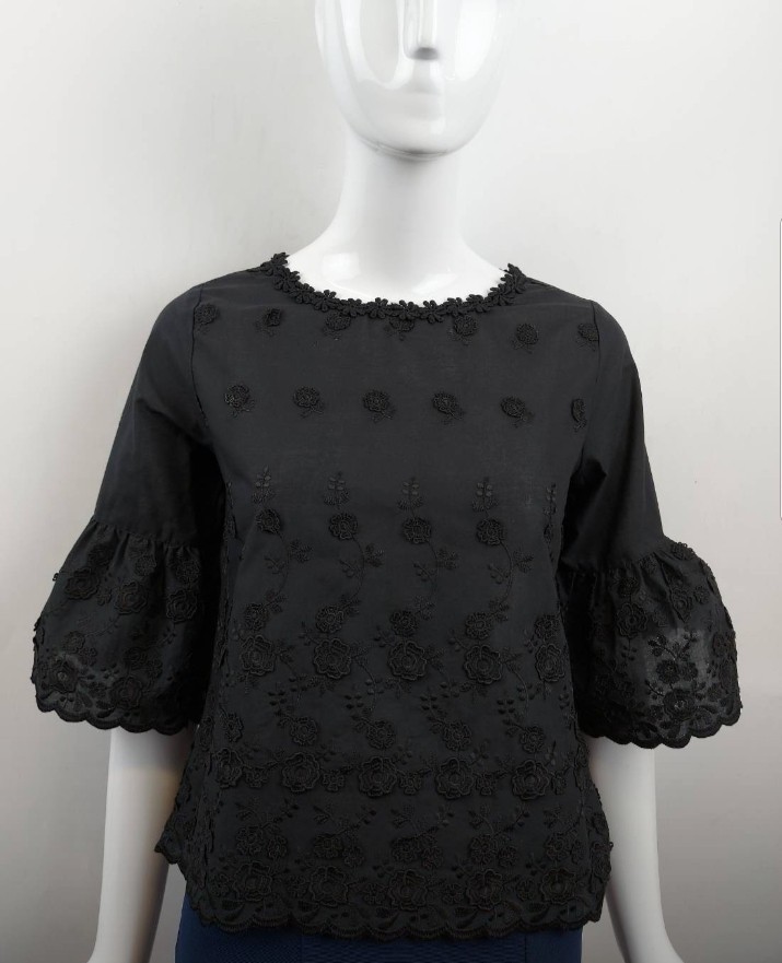 เสื้อลูกไม้พิ้งบูติค สวยมากคอตตอนแท้100%