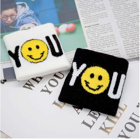 สายรัดข้อมือ ข้อมือ ชุดเต้นฮิปฮอป แพค 1 ชิ้น มีลายมากกว่าปก คลิกดูแบบด้านใน