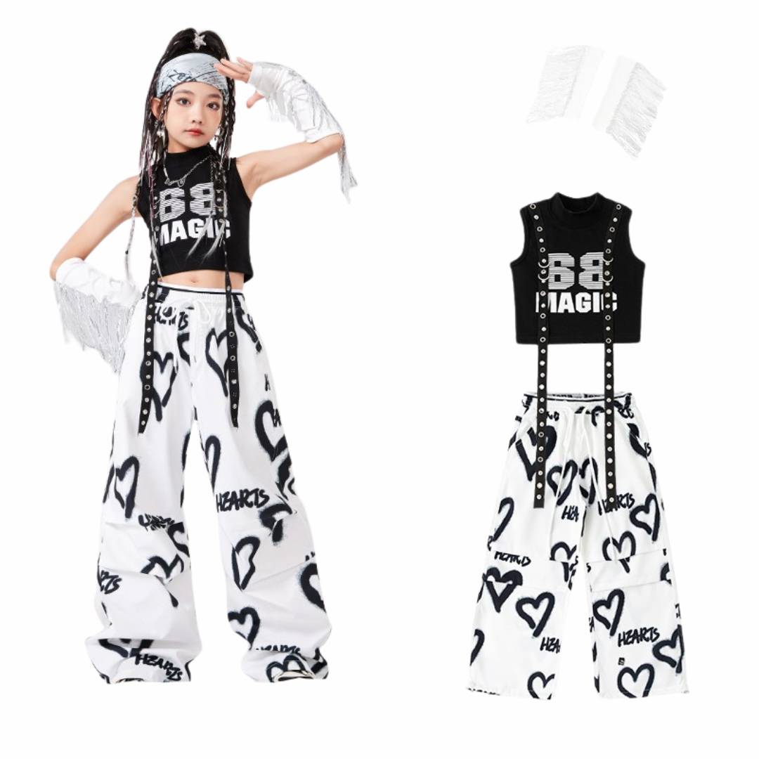 สินค้าพร้อมส่ง ***ชุดเต้น เซ็ตเสื้อกั๊กดำ ขาว +กางเกงขายาวขาวสั้นดำ