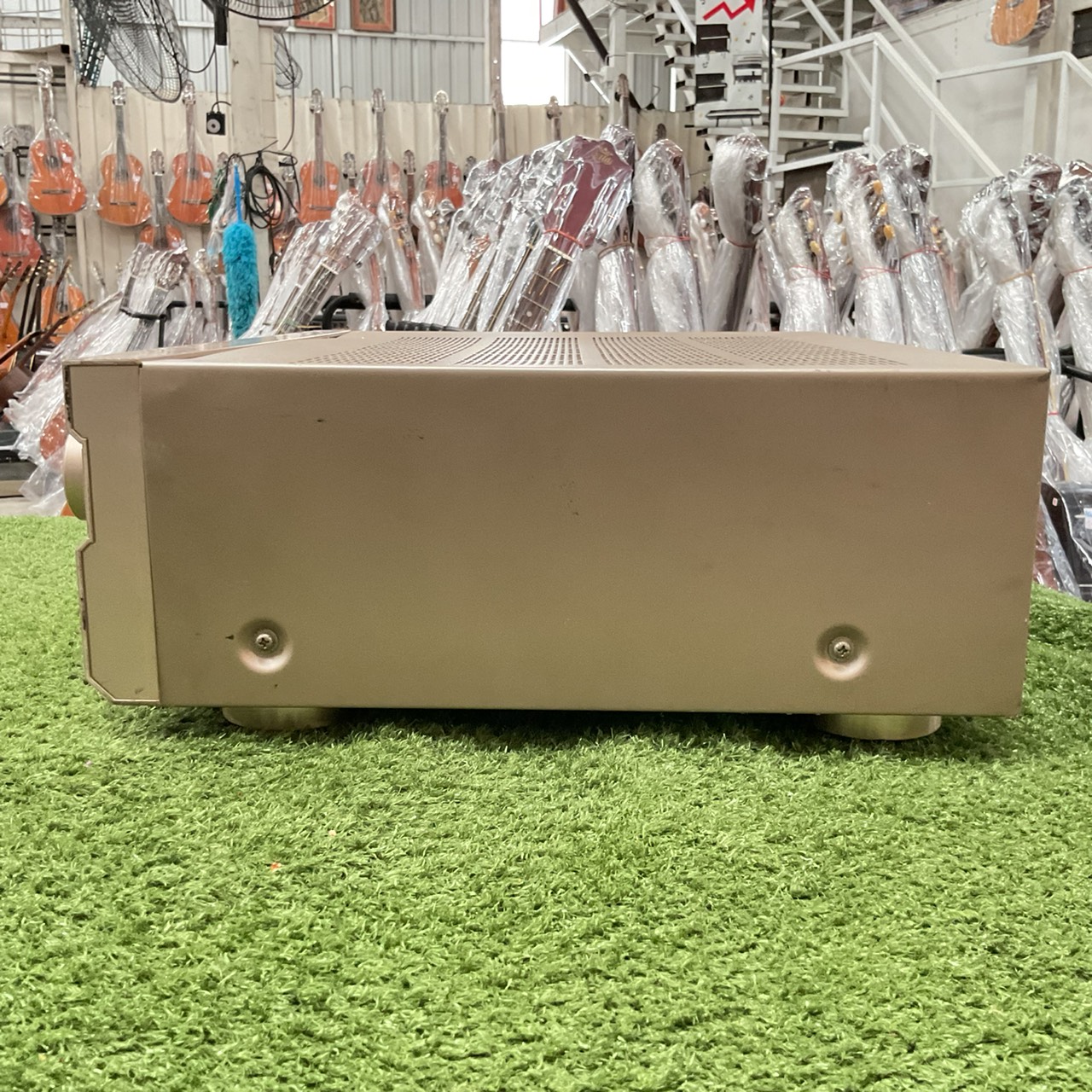 เครื่องขยายเสียง YAMAHA : DSP-AX420 สินค้าไม่พร้อมใช้งาน (ต้องซ่อม)