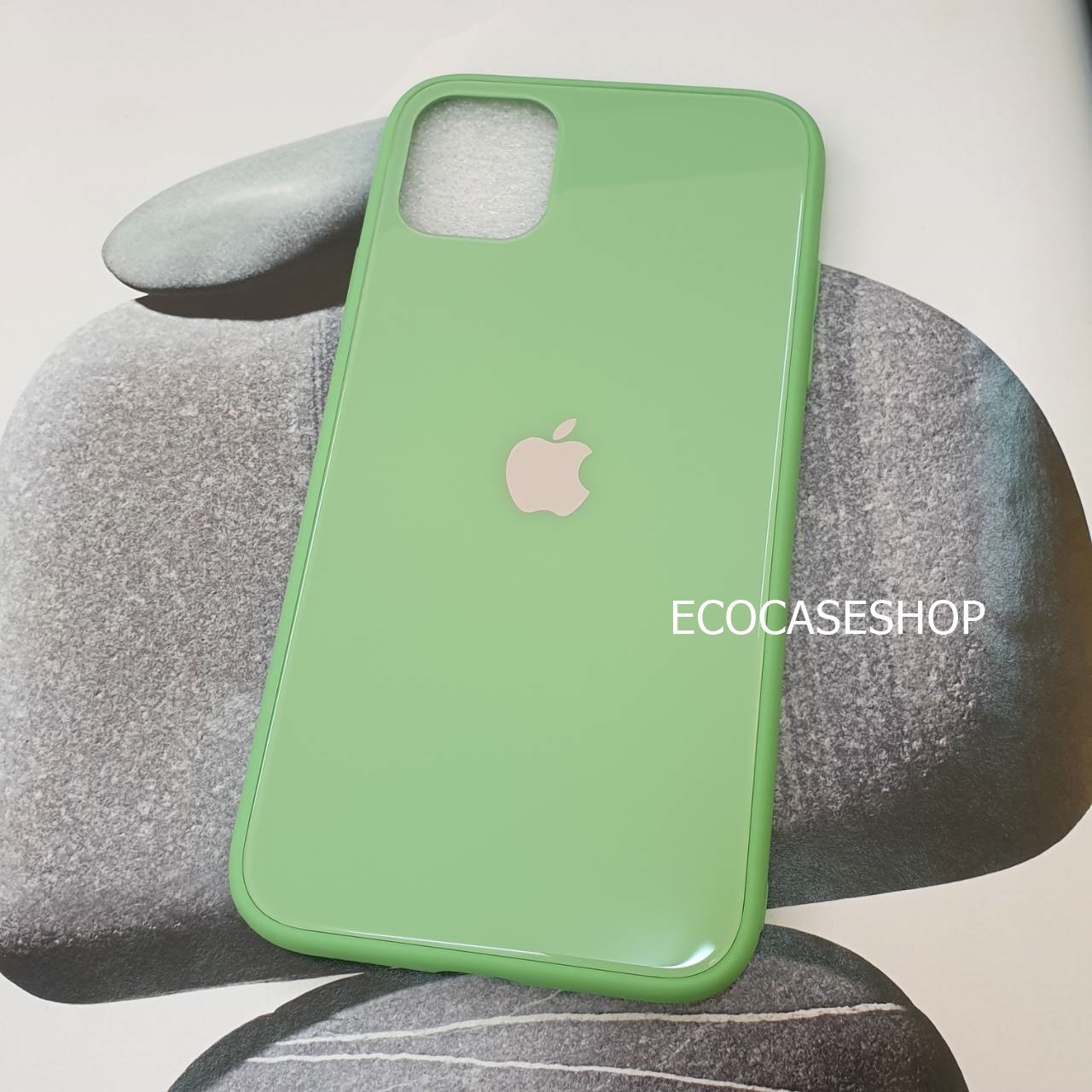 iPhone11Pro เคสขอบนิ่มหลังกระจก งานดี สีเขียว