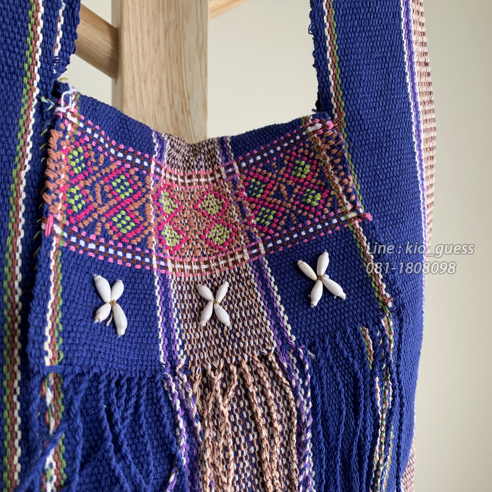 ย่าม S ย่ามชนเผ่า ย่ามปักมือ ย่ามผ้าฝ้าย งานเย็บมือ กระเป๋าย่าม ย่ามผ้าทอมือ กระเป๋าย่ามพื้นเมือง ของฝากภาคเหนือ ย่ามกะเหรี่ยง ราคาถูก ลดราคา กระเป๋าสะพายข้าง งานแฮนด์เมด กระเป๋าผ้าแนวๆ สะพายข้าง พาดไหล่ ของฝากญาติผู้ใหญ่ ของฝากชาวต่างชาติ ย่ามพระ