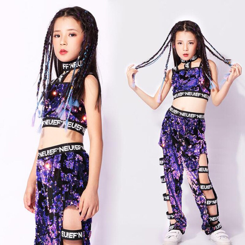 ชุดเต้น ชุดแดนซ์ สีม่วง ปักเลื่อม พร้อมเสื้อแจ๊คเก็ต