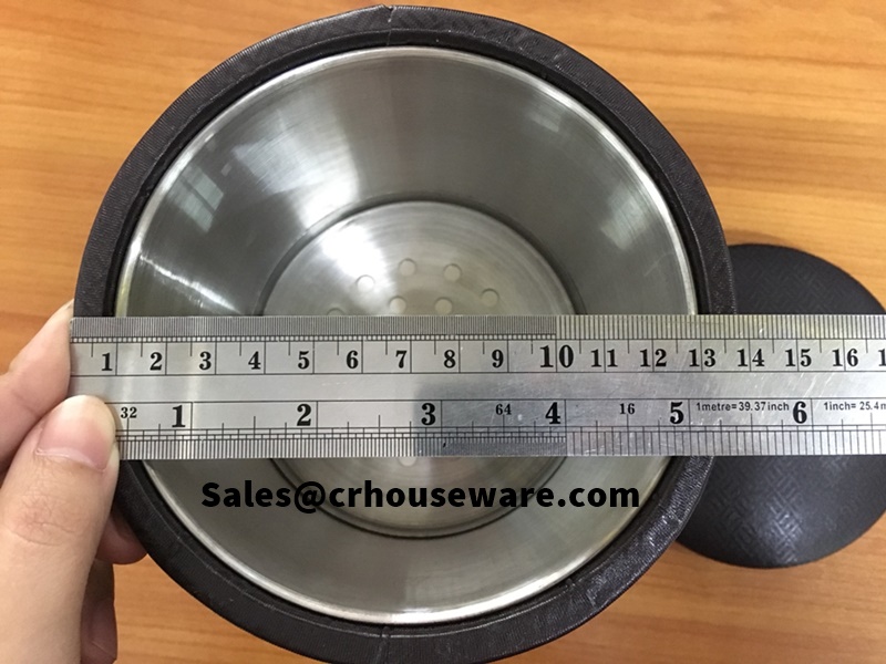 กระติกน้ำแข็ง มีฝาปิด พร้อมที่คีบน้ำแข็งสเตนเลส ด้านนอกหุ้มด้วย PVC อย่างดี 013-TW-IB-11