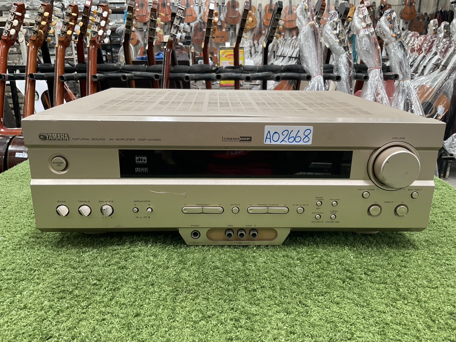 เครื่องขยายเสียง YAMAHA : DSP-AX420