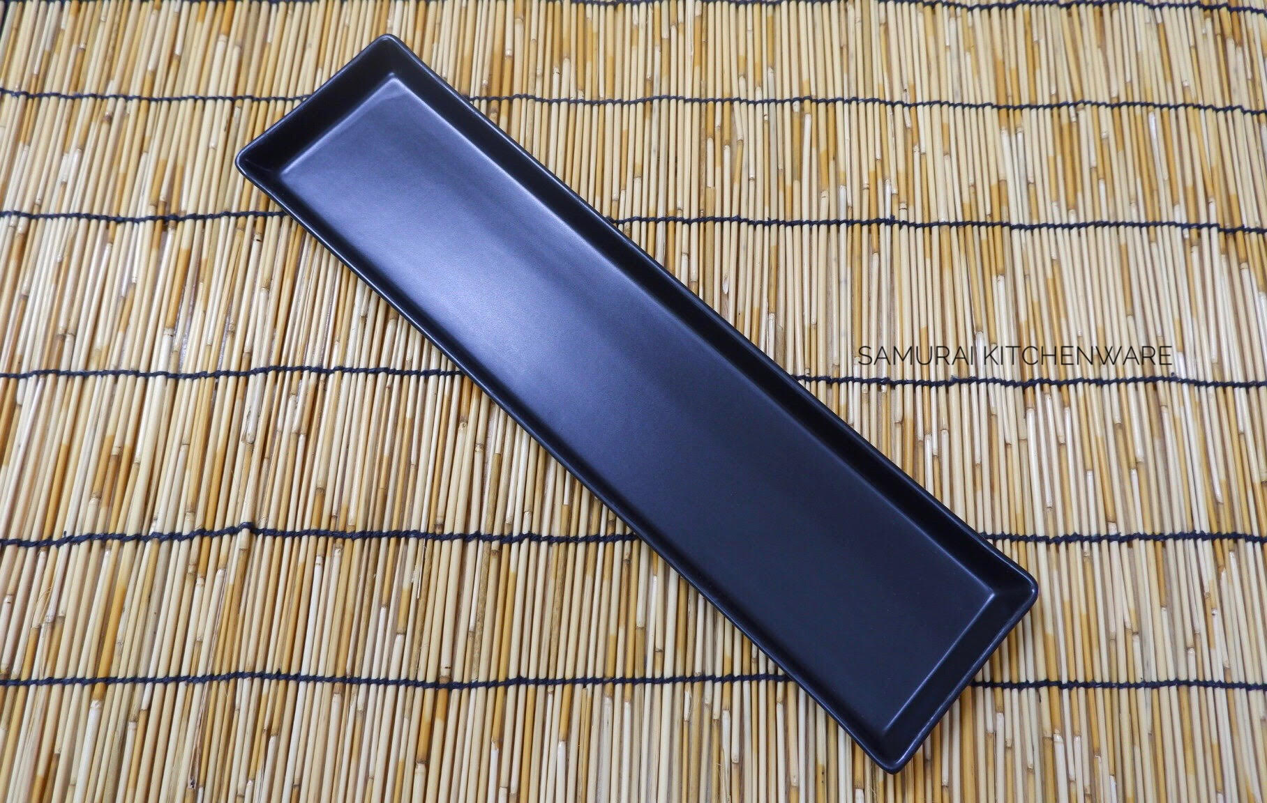 ถาดเบิร์นซูชิ สีดำ (43 cm) x 12 ใบ