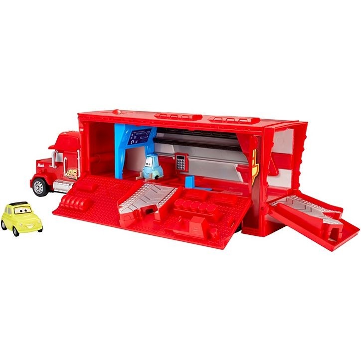 Disney/Pixar Cars 3 Travel Time Mack Playset