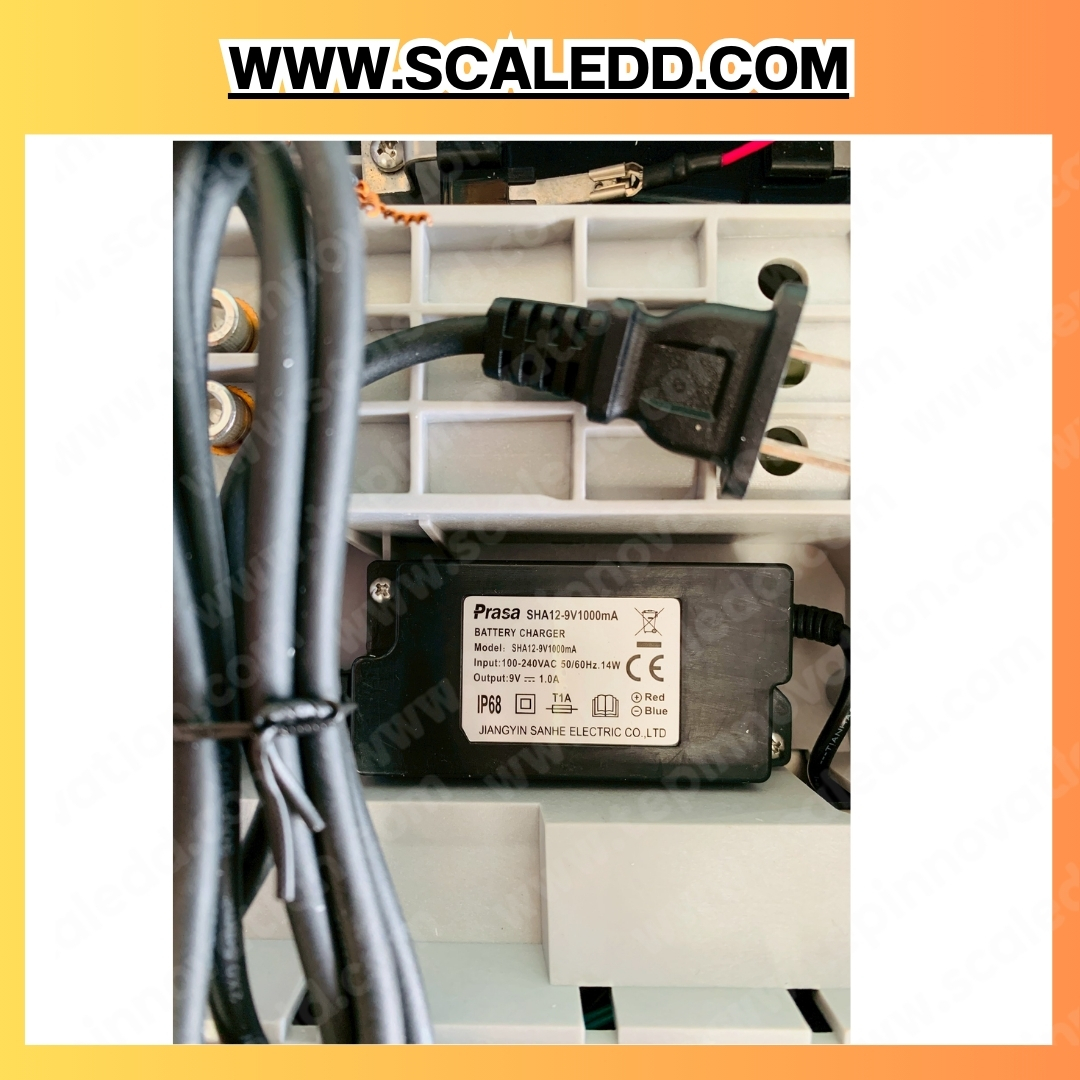 เครื่องชั่งกันน้ำแบบตั้งโต๊ะ ยี่ห้อ SDS รุ่น IDS05E พิกัด 600g - 6000g