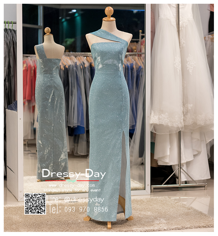 รหัส ชุดราตรียาว : PFL095 ชุดราตรียาว สีฟ้า ไหล่เดียว เปิดแบบปาดเล็กๆที่หน้าอก เข้ารูป ผ้ากลิตเตอร์เล่นแสงถ่ายรูปออกมาสวยมากค่ะ ผ่าด้านข้างสุดเซ็กซี่ เหมาะใส่ออกงานกลางคืน งานแต่งงาน งานกาล่าดินเนอร์ งานเลี้ยง งานพรอม งานรับกระบี่