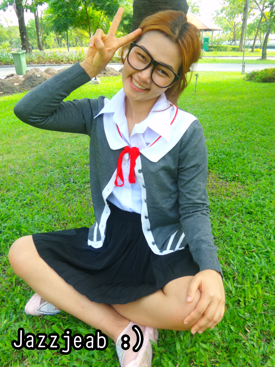 เสื้อคลุมคอโบว์ สีเทา
