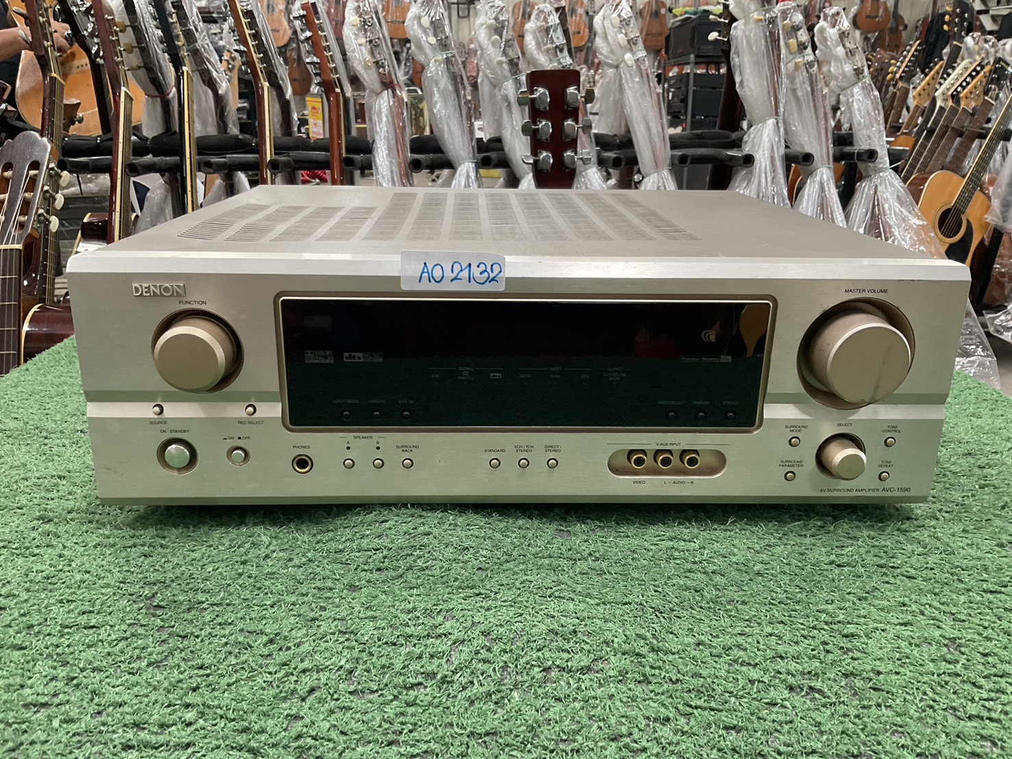 เครื่องขยายเสียง DENON : AVC-1590