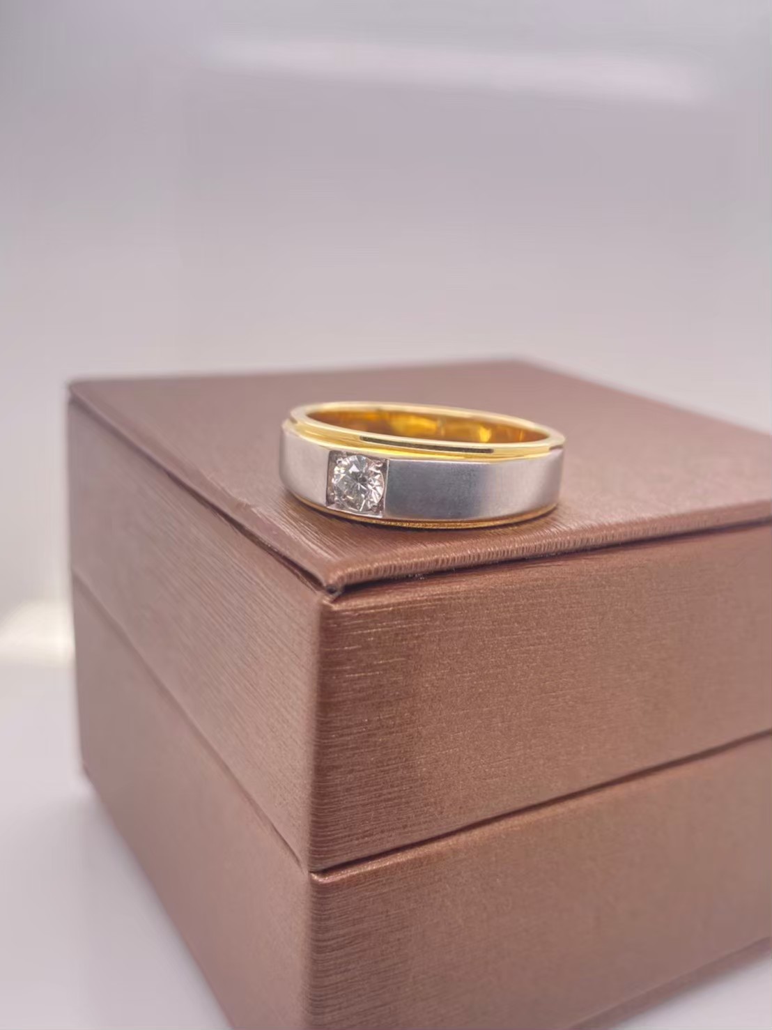 แหวนเพชรปลอกมีดGold 18K 8.02g D 1/28 ct