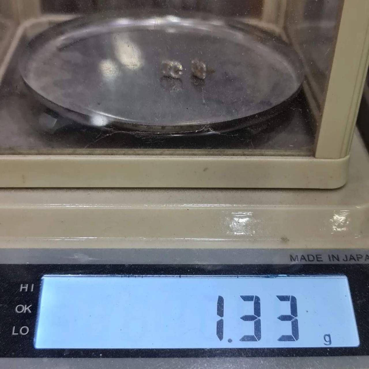 พร้อมส่งและสั่งผลิตต่างหูเพชรCC แต่งงาน หมั้น ใส่เที่ยว ออกงาน ทองคำ 9K เพชรแท้ 0.20 กะรัต 40 เม็ด ราคาถูกมาก ส่งฟรี