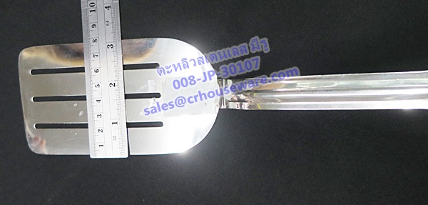 ตะหลิวเทปันยากิ สเตนเลส มีรู รหัสสินค้า 008-JP-30107