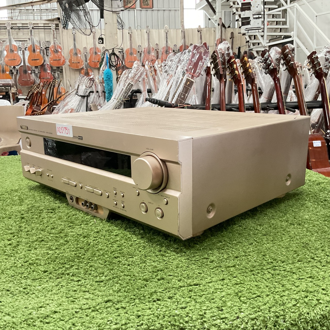 เครื่องขยายเสียง YAMAHA : DSP-AX420