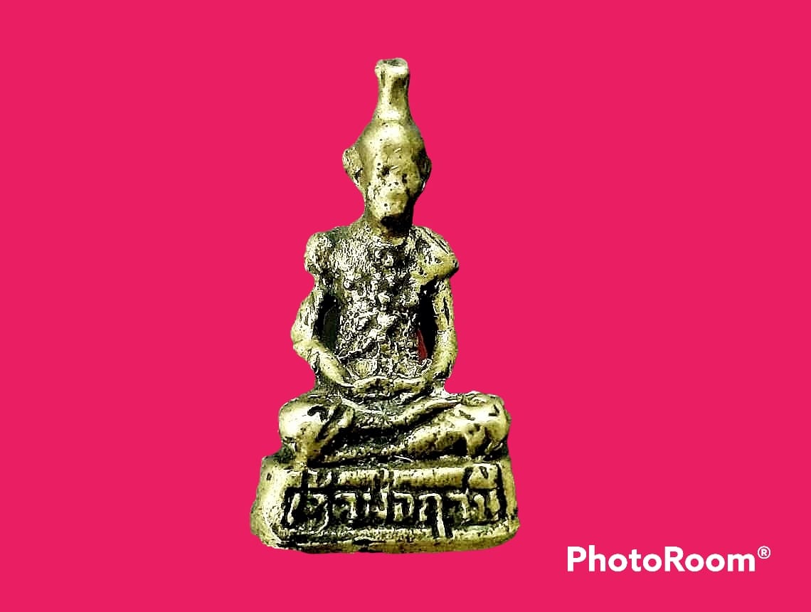 รูปหล่อ เจ้าพ่อฤาษี หนองบัว จ.นครสวรรค์