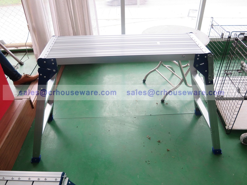 บันไดนั่งร้านอะลูมิเนียม 3 ชั้น 050-LD-SC-03