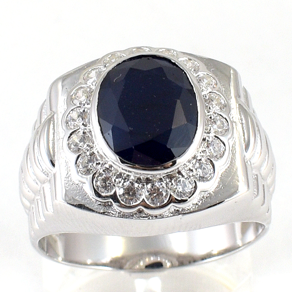 แหวนเงินแท้ราคาถูกชุบทองคำขาว ไพลินแท้ 1.95 กะรัต เพชรCZ 0.45 กะรัต งานประณีตสวยงาม สั่งผลิตค่ะ