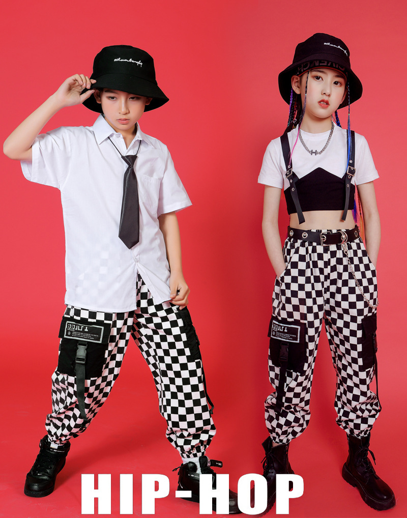 พร้อมส่ง ชุดเต้น ชุดแดนซ์ เสื้อสีขาว+กางเกงลายหมากรุก