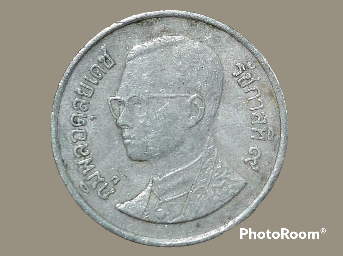 เหรียญเงิน หมุนเวียน รัชกาลที่ 9 1 Baht RAMA 9 1993 อันดับ 5