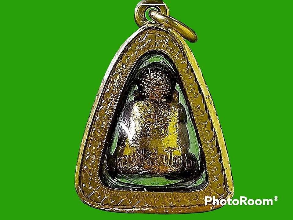 ปิดตา หลวงพ่อคูณ ปริสุทโธ วัดบ้านไร่ จ.นครราชสีมา เลี่ยมทองคำ