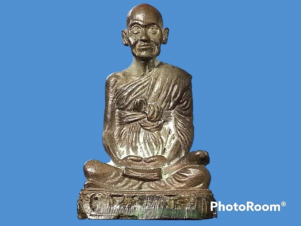 รูปหล่อ สมเด็จโต วัดระฆัง เนื้อนวโลหะ รุ่นมงคลเกษม 60 พรรษา สร้างปี พ.ศ.2536