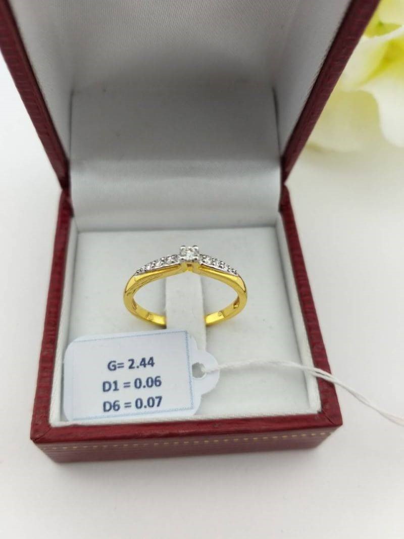 สั่งผลิตเพชรเบลเยี่ยมคัท แหวนแต่งงาน แหวนหมั้น ใส่เที่ยว ออกงาน แหวนทองคำ 18K เพชรแท้ 0.13 กะรัต 2.44 กรัม น้ำ 99 ราคาถูกมาก มีใบรับประกันค่ะ