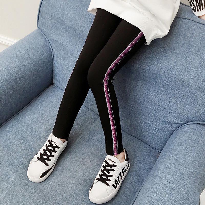 กางเกงเด็ก เลกกิ้งสีดำ แต่งแถบกลิตเตอร์