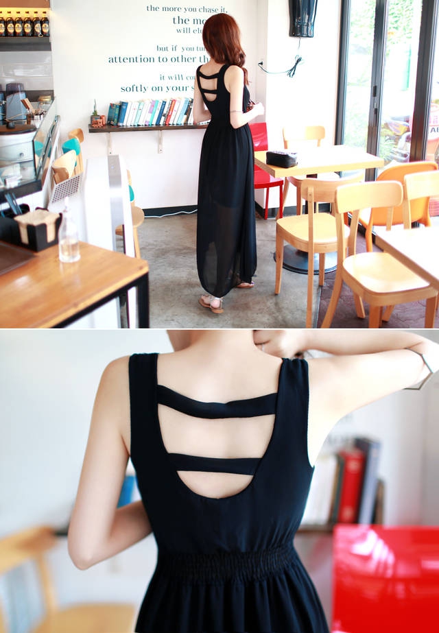 แม็กซี่เดรส เดรสยาวผ้าชีฟองสีดำอกซีทรูเว้าหลัง Black Elliot Maxi Dress