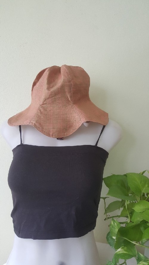 แบรนด์Sivalifestyle หมวกผ้าไหมทอมือพร้อมแมสผ้า