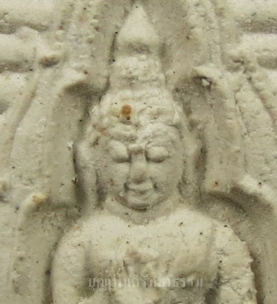 พระผงของขวัญวัดปากน้ำ รุ่น 4 ปี 2514 พิมพ์หน้าแก่ ตาโปน สวยแชมป์ หน้าตาชัด จมูกโด่ง ยันต์ติดชัดครบทุกอักขระ