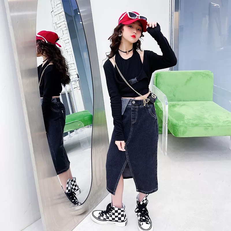 **เฉพาะเสื้อ**ชุดเต้น ฮิปฮอป เสื้อแขนยาว แขนคอไขว้ สีดำสลับดำ