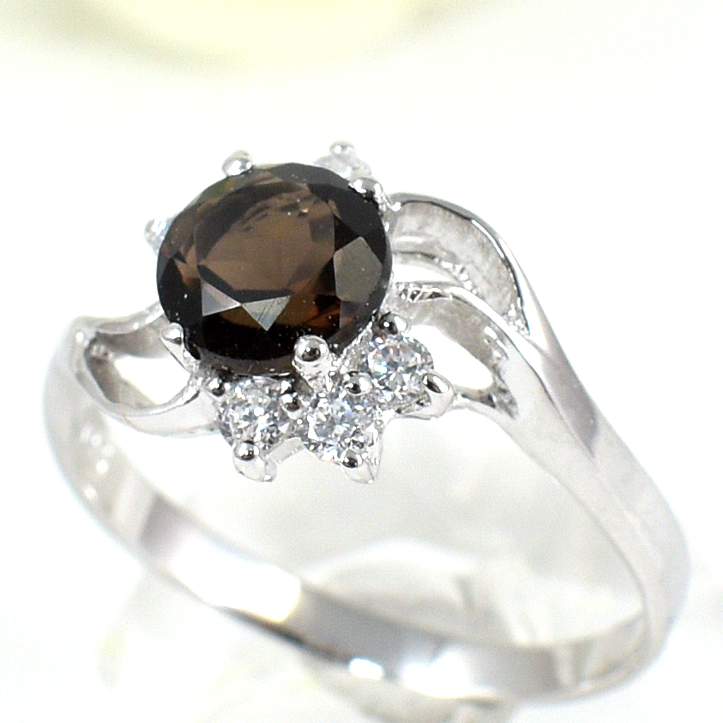 แหวนเงินแท้ราคาถูกชุบทองคำขาว พลอยแท้สโมกกี้ควอทซ์ 0.95 กะรัต เพชรCZ 0.18 กะรัต งานประณีตสวยงาม สั่งผลิตค่ะ