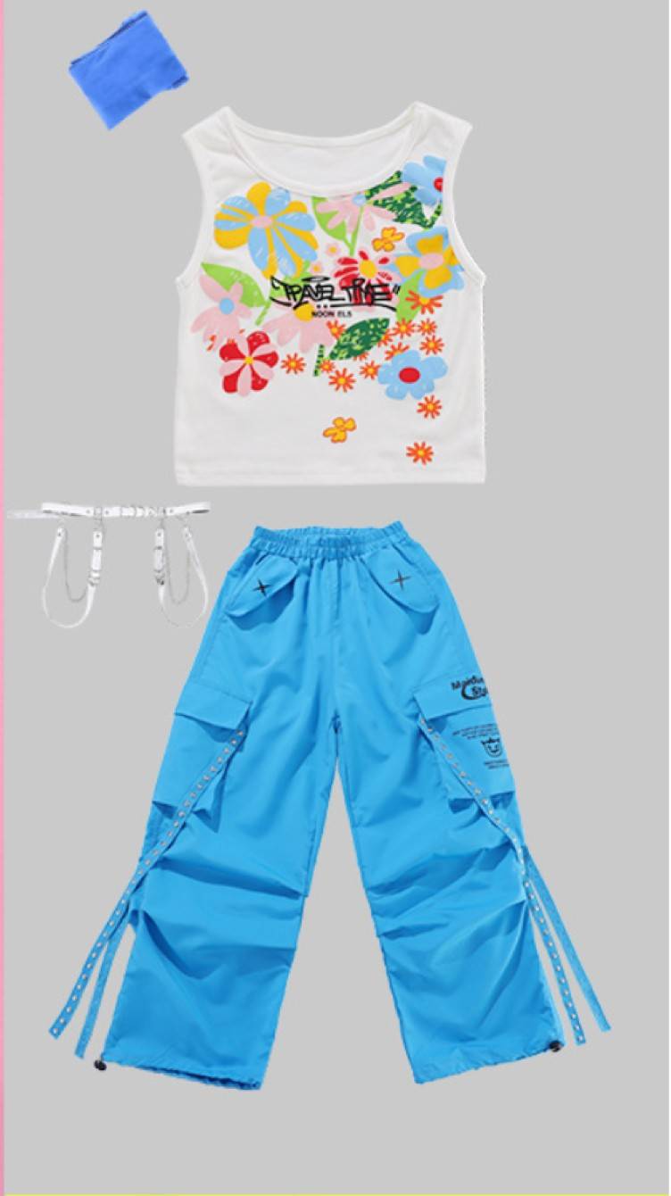 ชุดเต้น ชุดเด็ก เสื้อเอวลอยสีขาวครีม+กางเกงคาร์โก้สีฟ้า