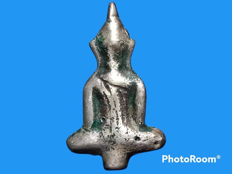 พระยอดธง กรุวัดพลับ บางกะจะ จ.จันทบุรี