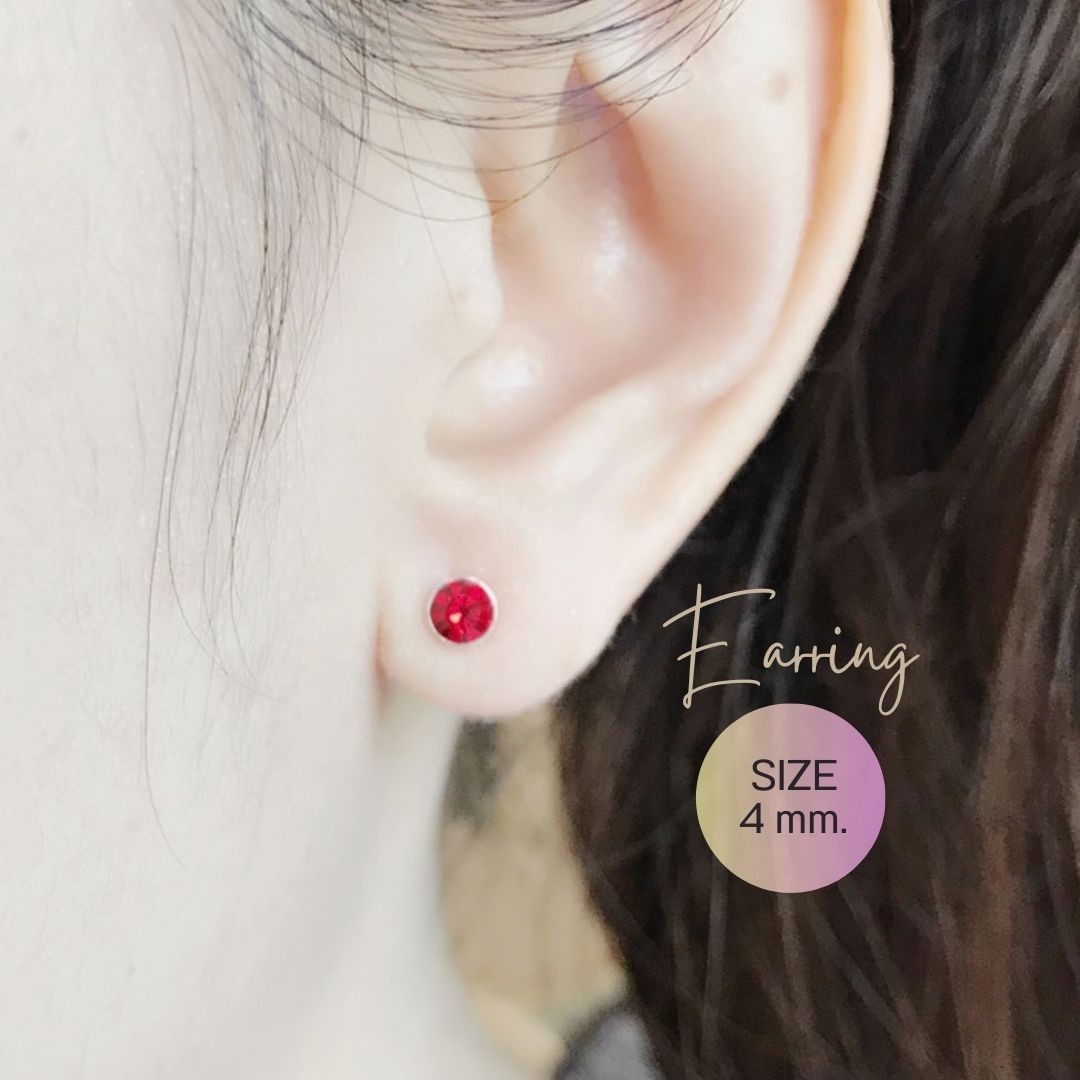 ต่างหูเงินแท้92.5% ประดับเพชร cz ขนาด 4-5 mm. เหมาะสำหรับเด็กและผู้ใหญ่ค่ะ (เรือนเงินแท้)