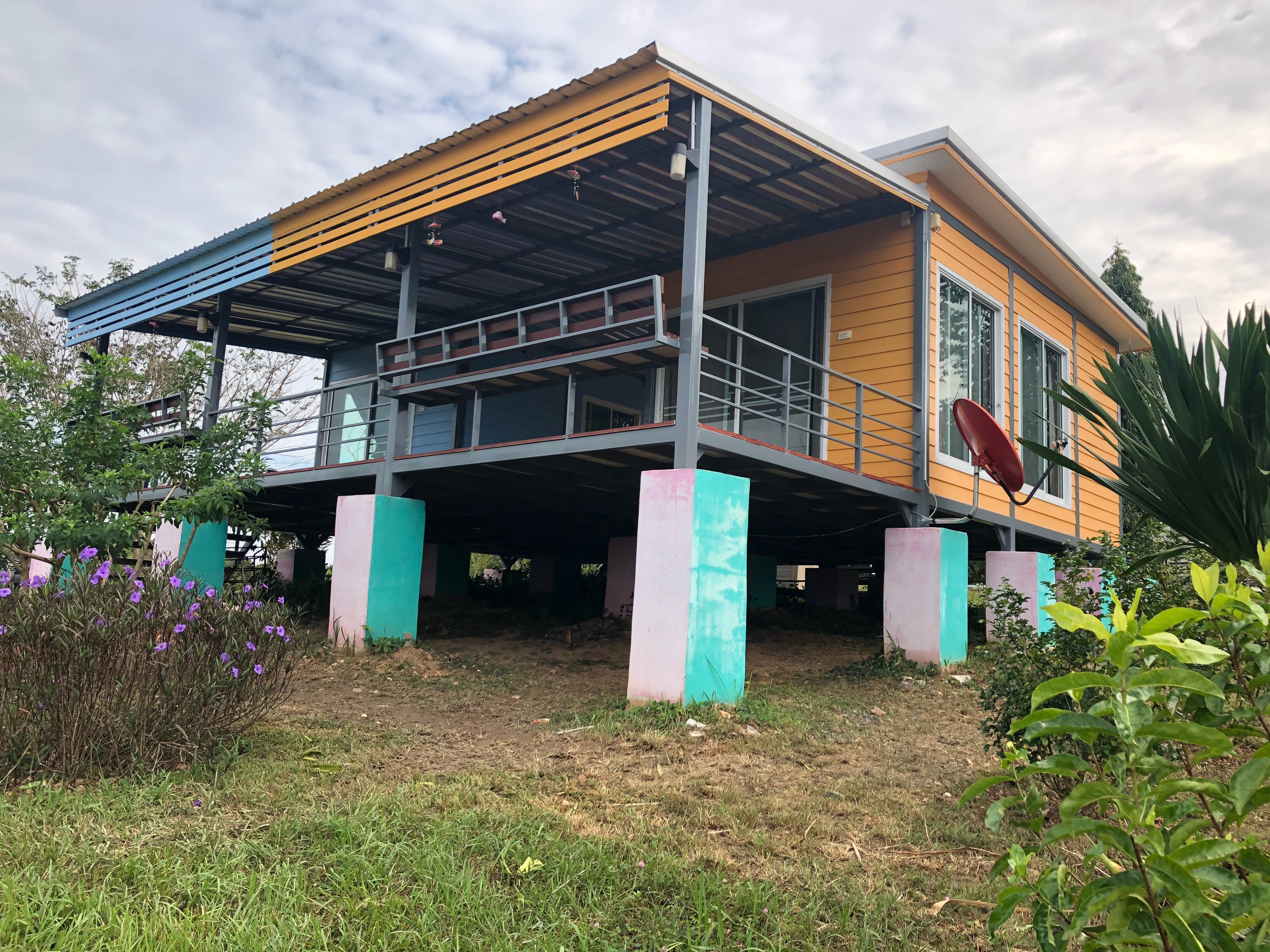 2นอน1นั่งเล่น รวมติดตั้งเทพื้น