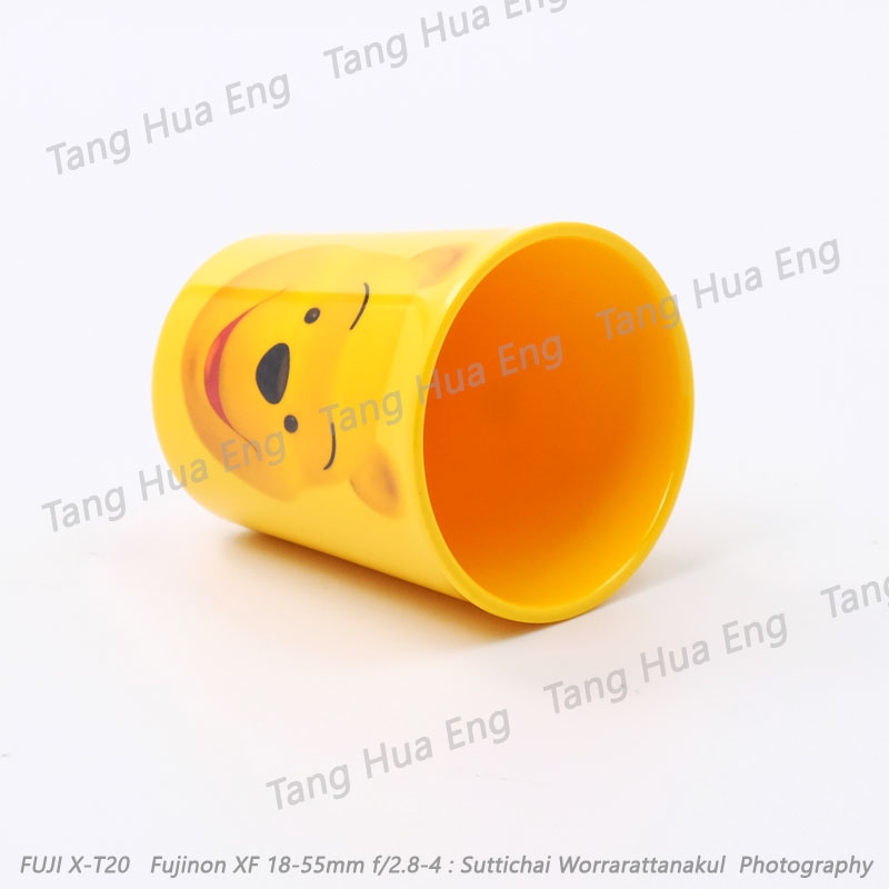 ถ้วยน้ำไม่มีหู 2.5 นิ้ว ลายหมีพูห์ C2635-2.5 ตรา Flower ware