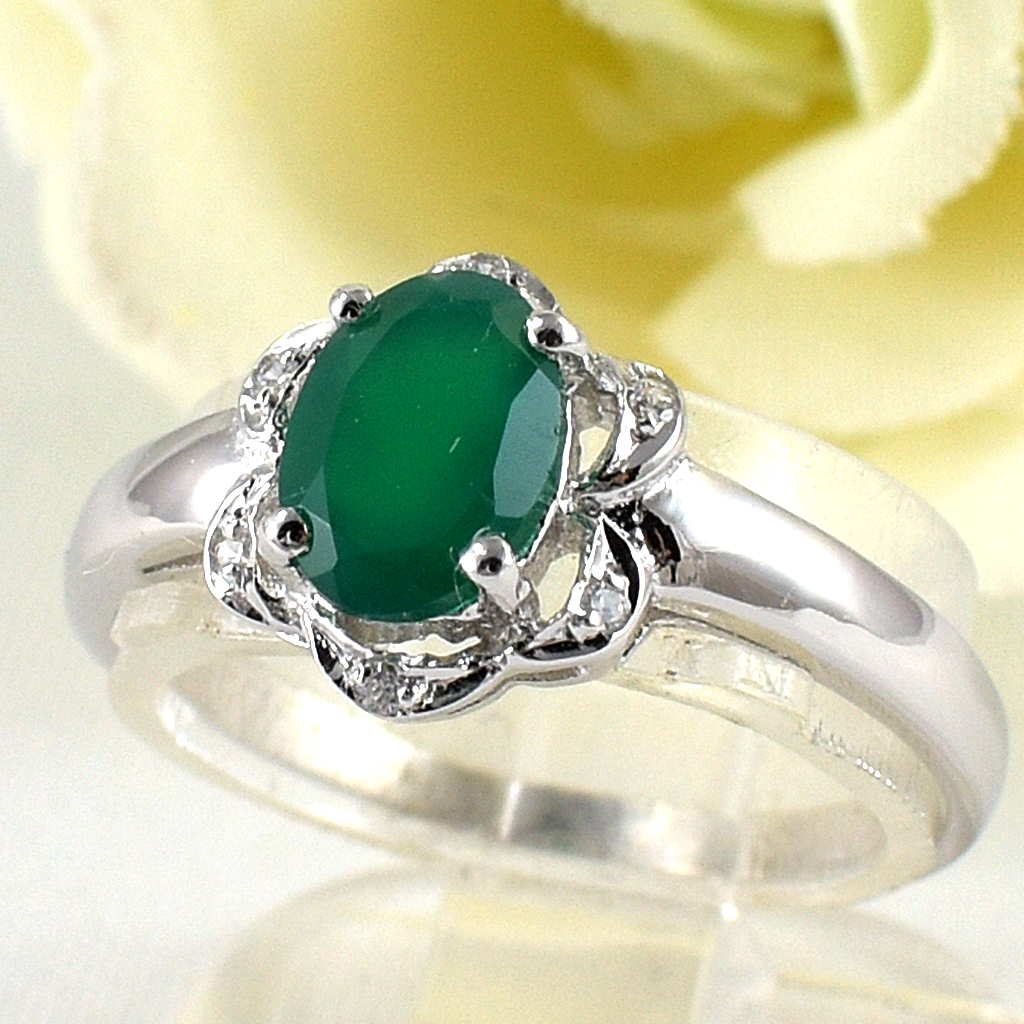 แหวนเงินแท้ราคาถูกชุบทองคำขาว พลอยแท้กรีนอะเกท 0.65 กะรัต เพชรCZ 0.0042 กะรัต งานประณีตสวยงาม สั่งผลิตค่ะ