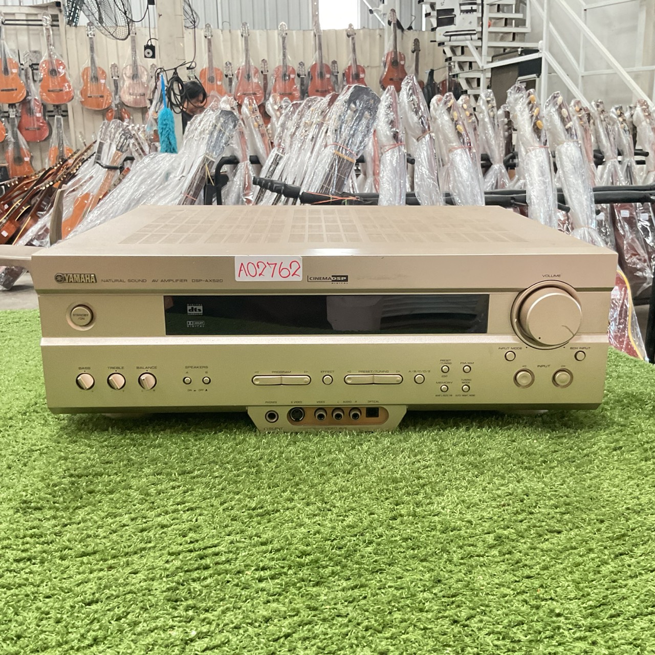 เครื่องขยายเสียง YAMAHA : DSP-AX520