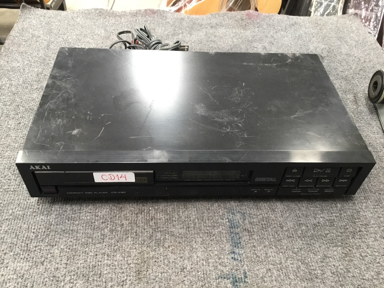 เครื่องเล่น CD - AKAI : CD-A30